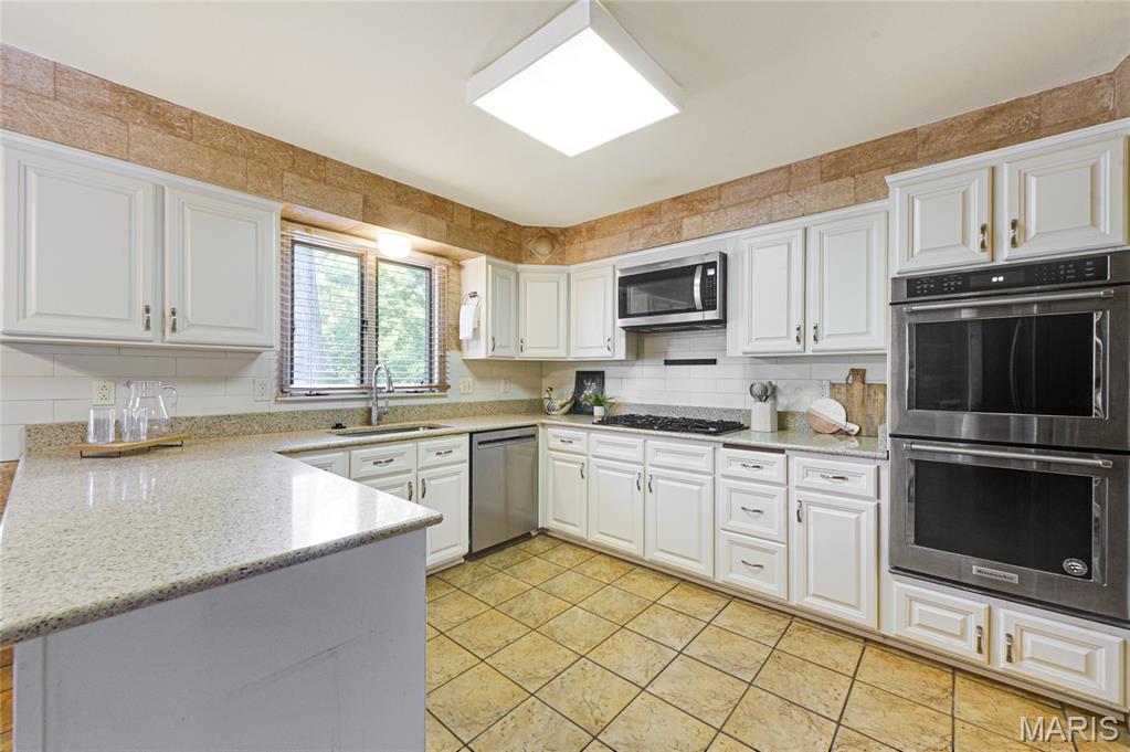 13238 Pinetree Lake Drive