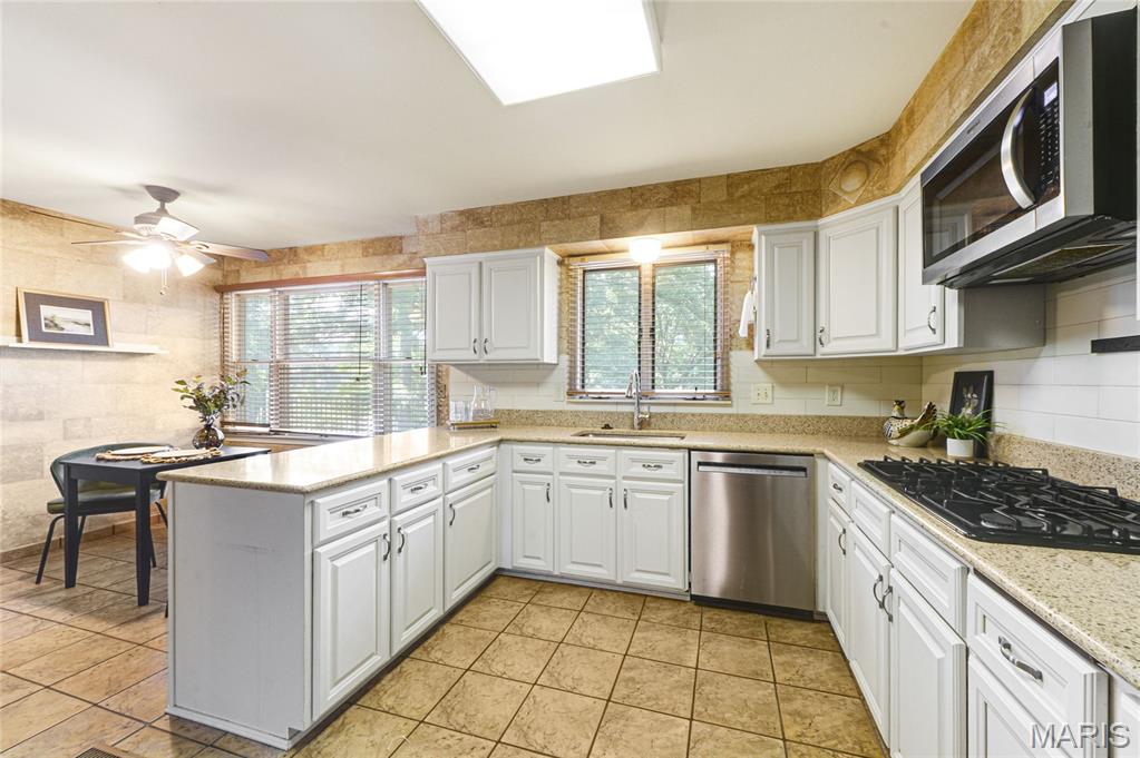 13238 Pinetree Lake Drive
