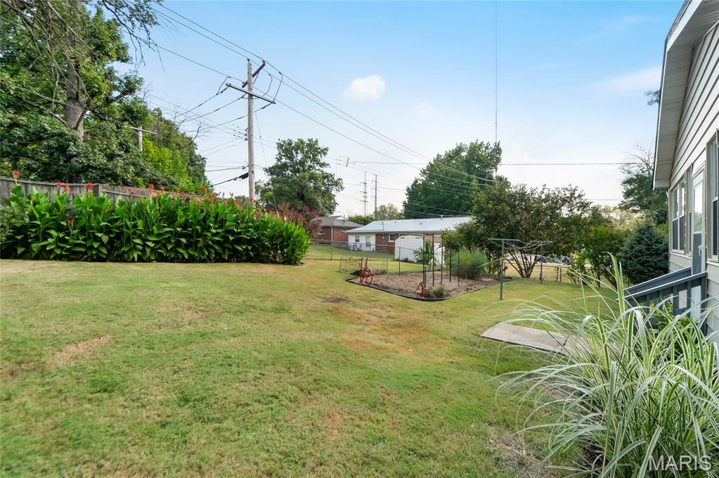 7009 Heege Road