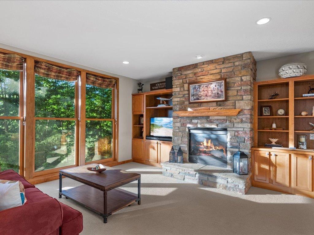 3815 Eagle Nest Drive