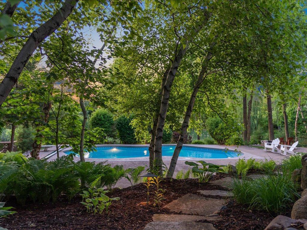 3815 Eagle Nest Drive