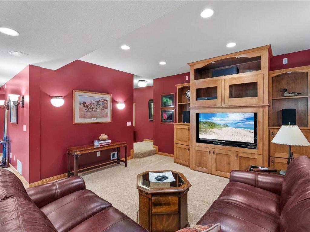 3815 Eagle Nest Drive
