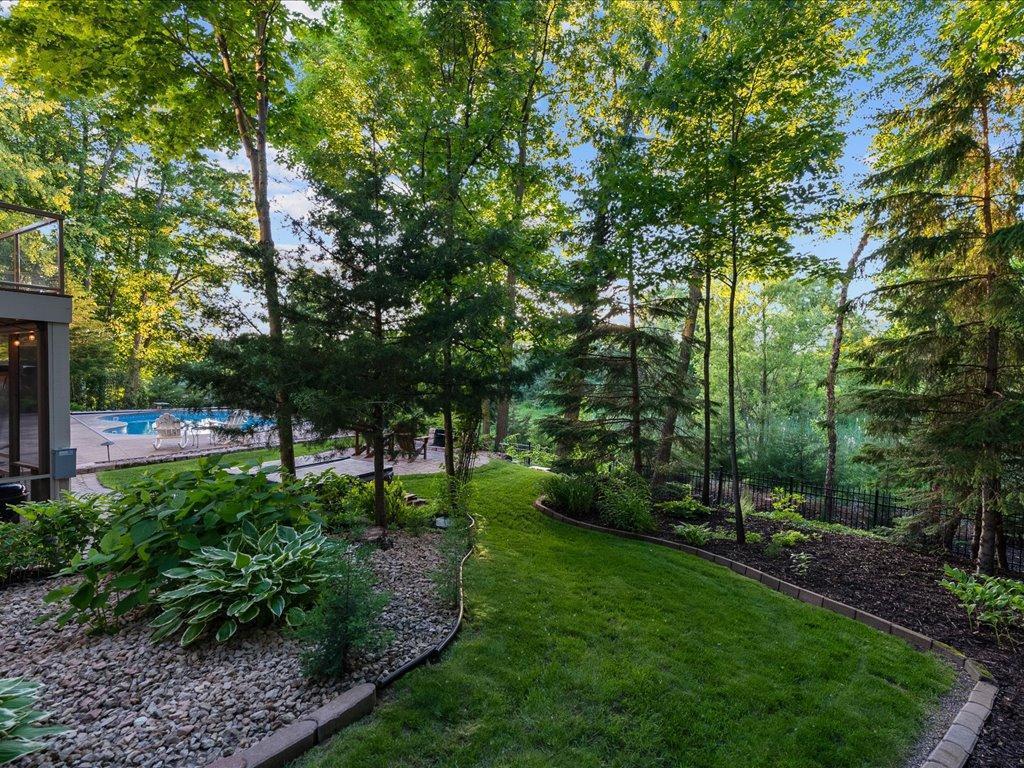 3815 Eagle Nest Drive