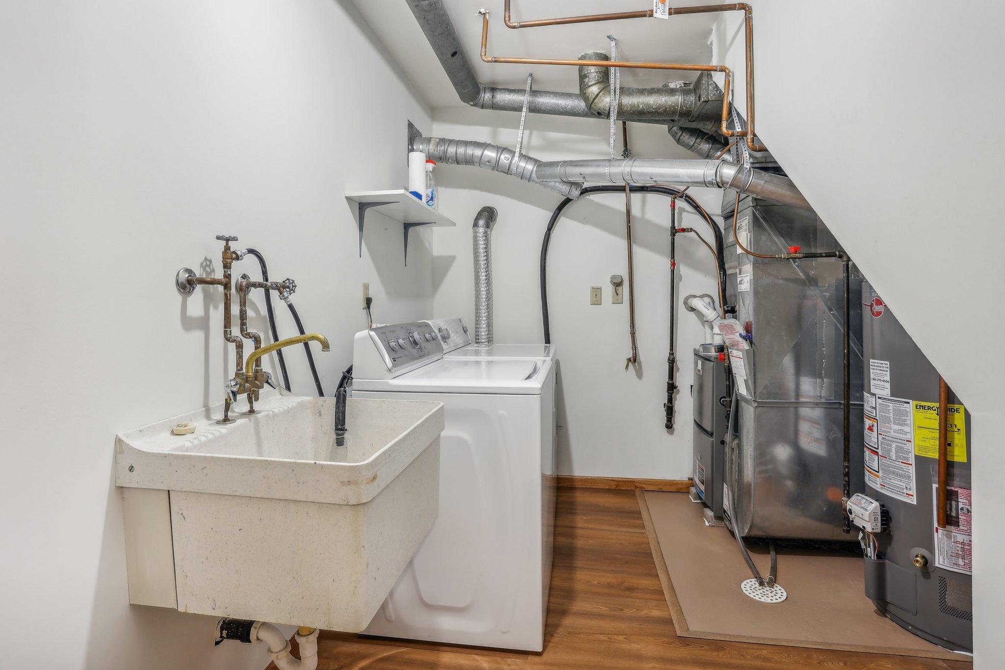 1683 Mcknight Lane Unit: 33