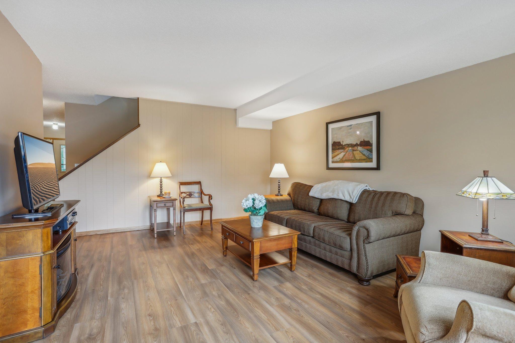1683 Mcknight Lane Unit: 33