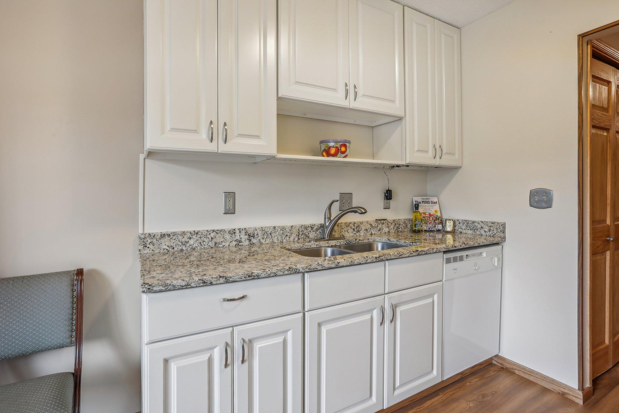 1683 Mcknight Lane Unit: 33