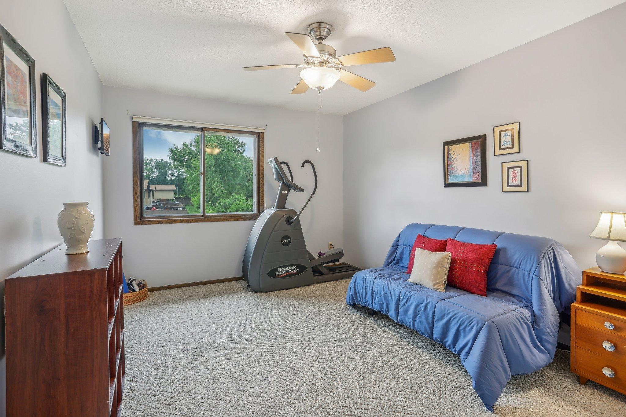 1683 Mcknight Lane Unit: 33