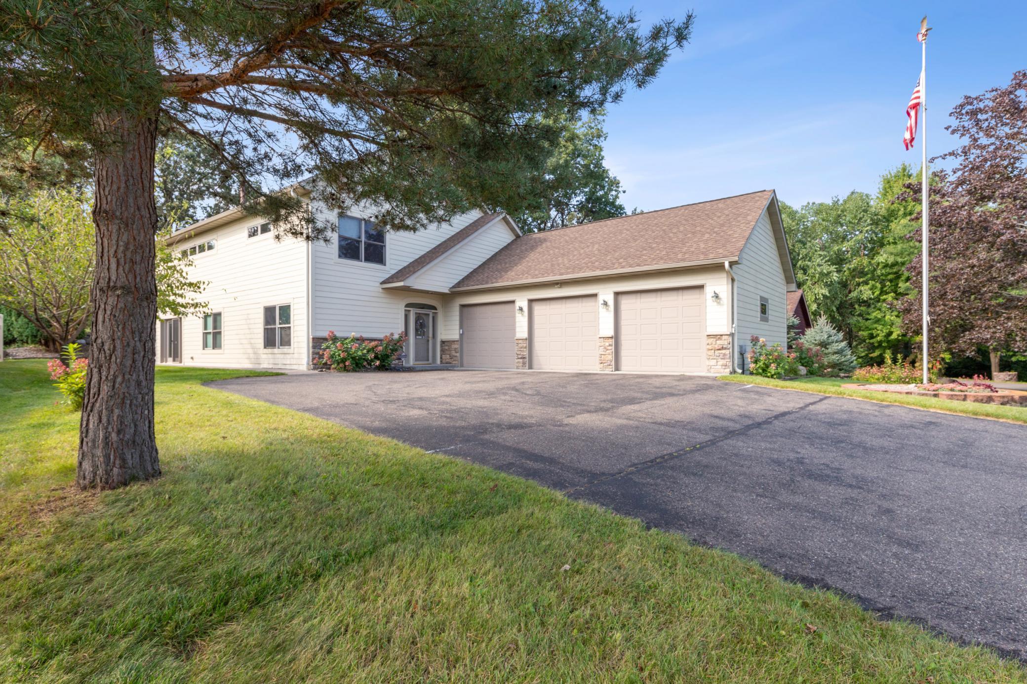 1946 77th Street W