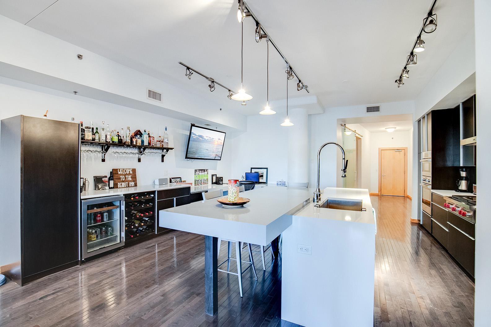 408 N 1st Street Unit: 305