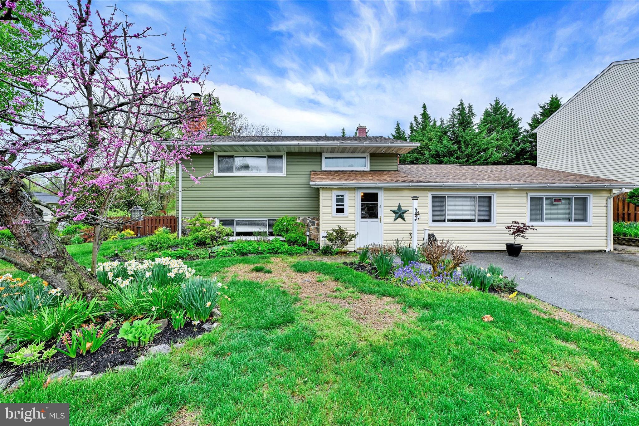 56 Bremer Dr