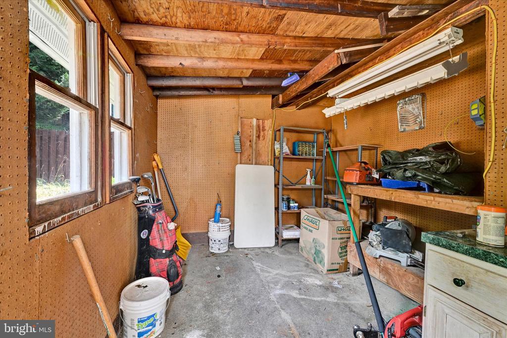 56 Bremer Dr