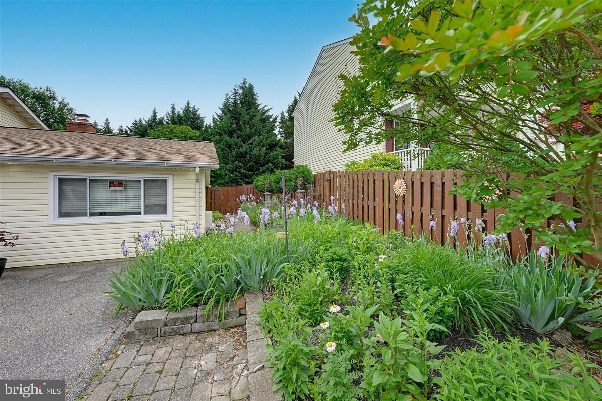 56 Bremer Dr