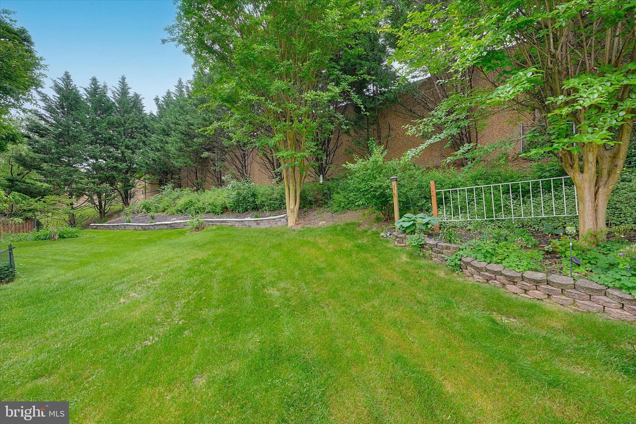 56 Bremer Dr