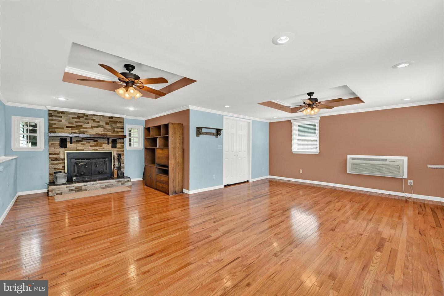 56 Bremer Dr