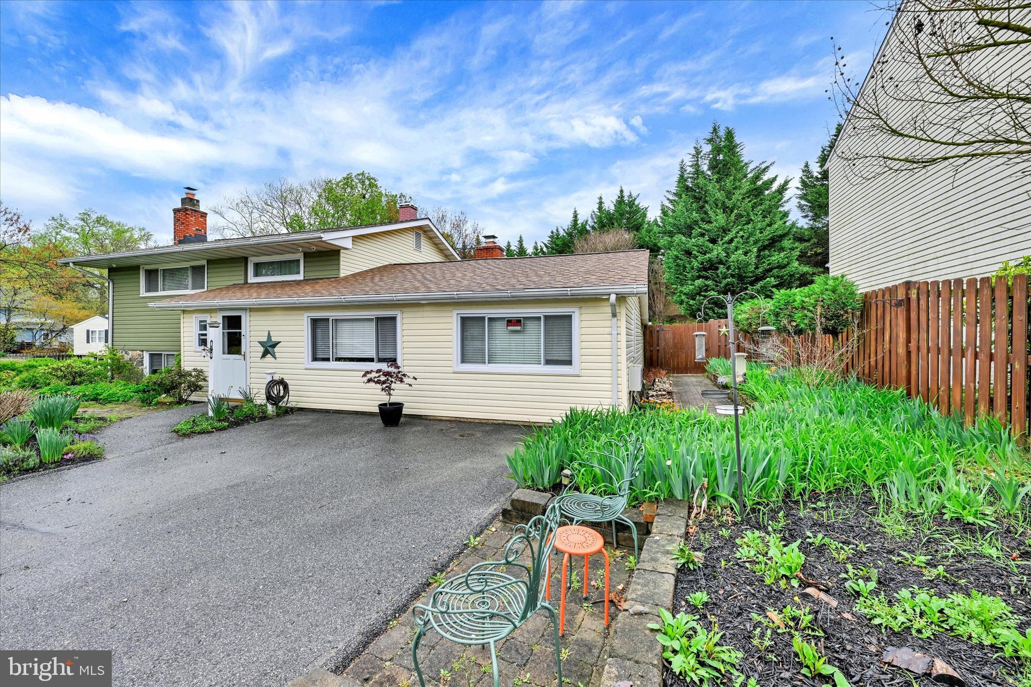 56 Bremer Dr