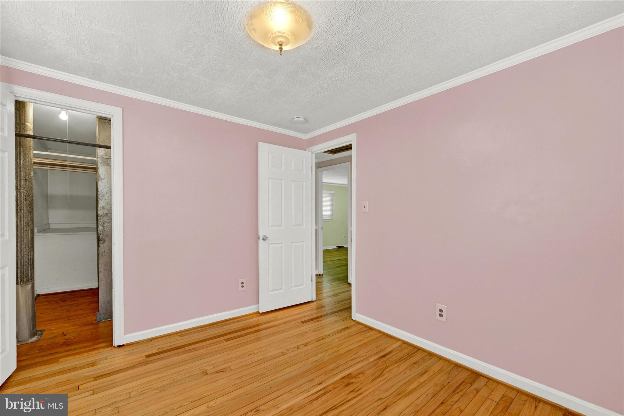 56 Bremer Dr