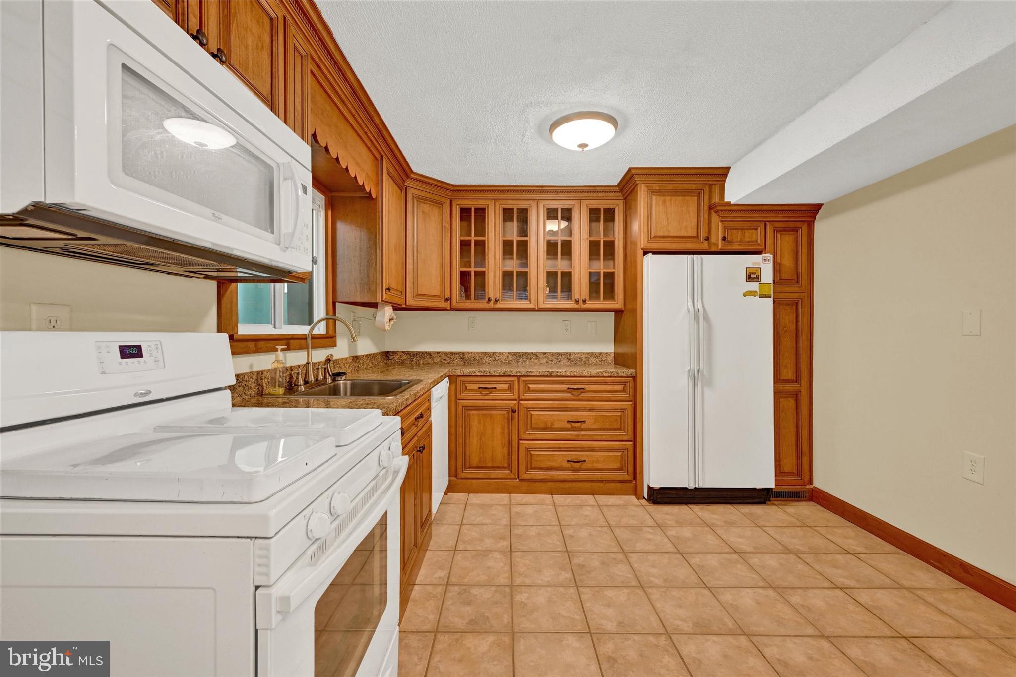 56 Bremer Dr