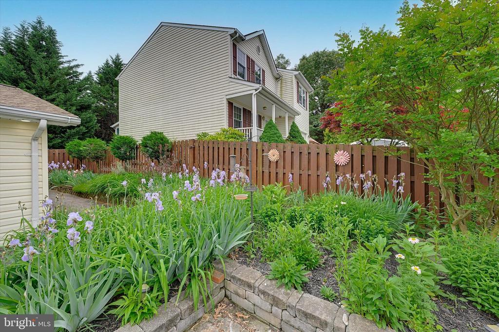 56 Bremer Dr