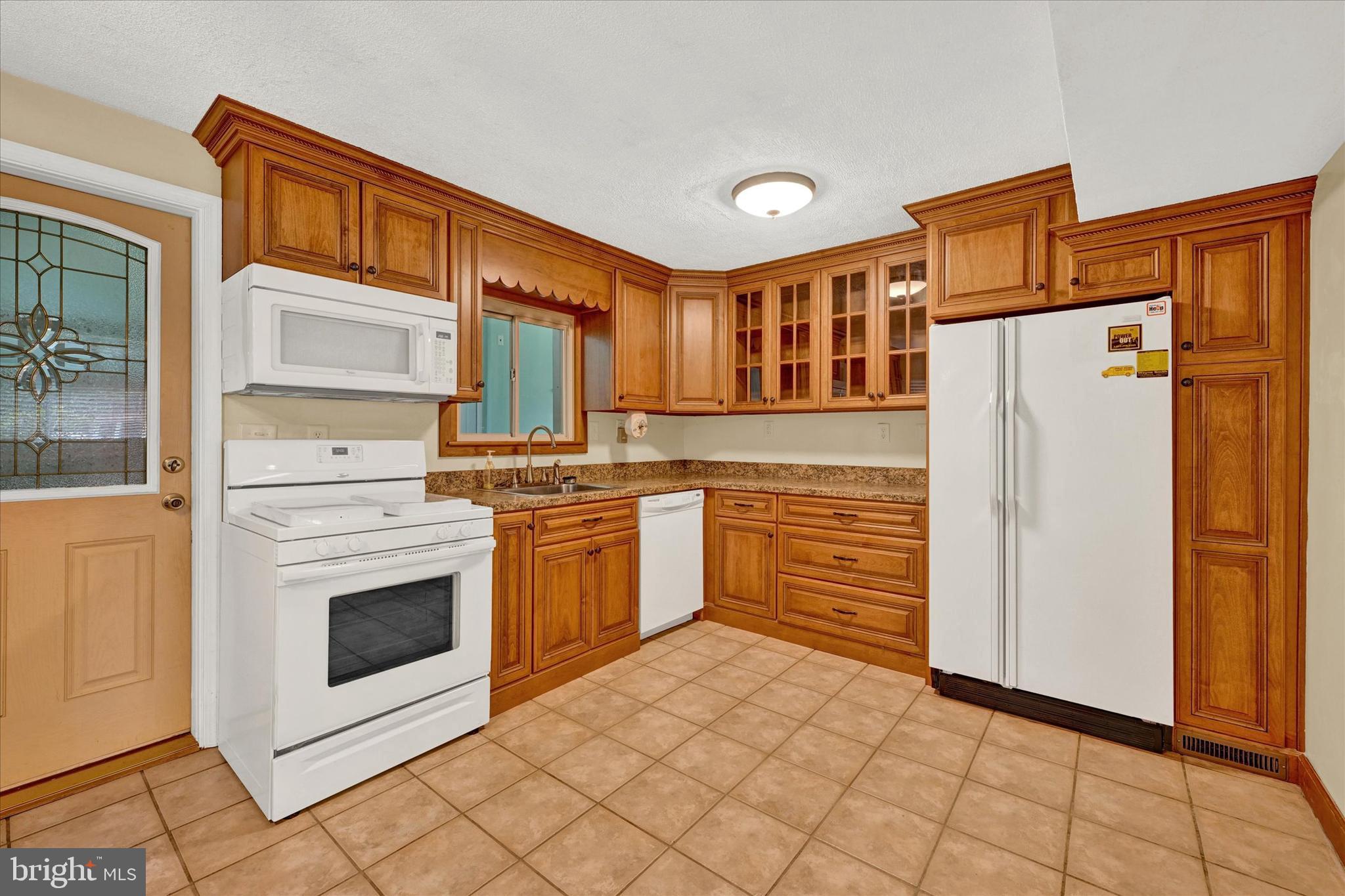 56 Bremer Dr