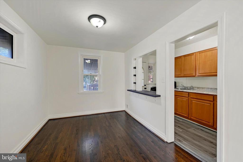 418 ROGERS AVENUE