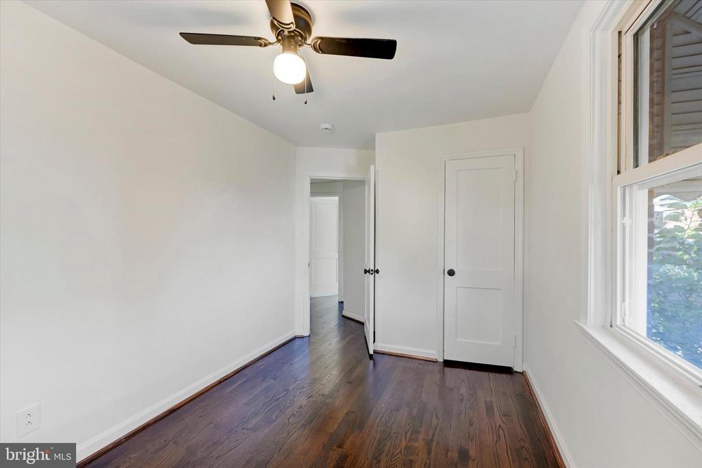 418 ROGERS AVENUE