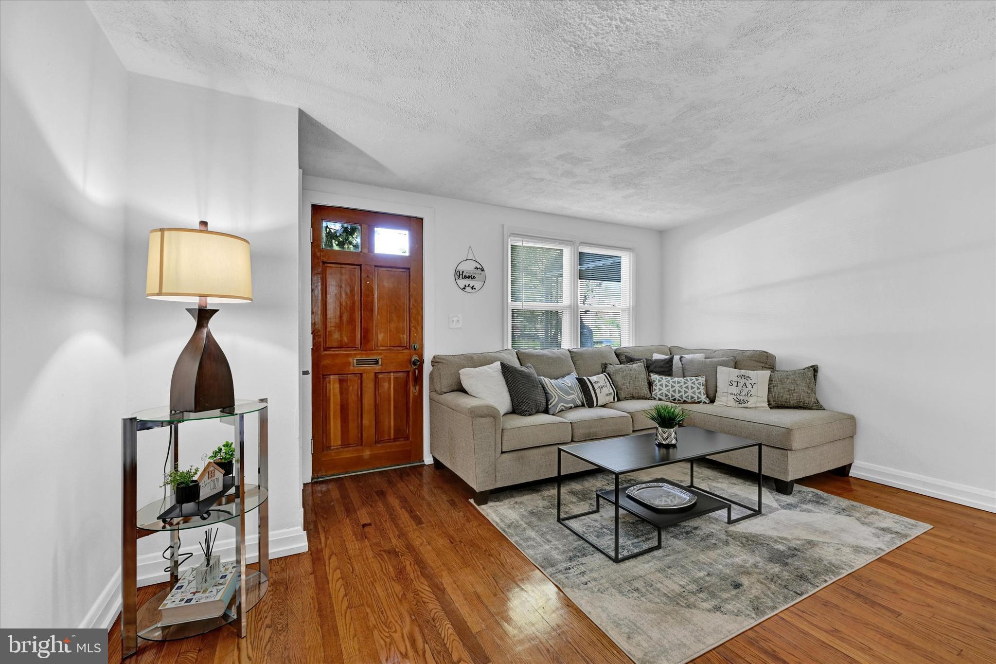 603 Lucia Ave