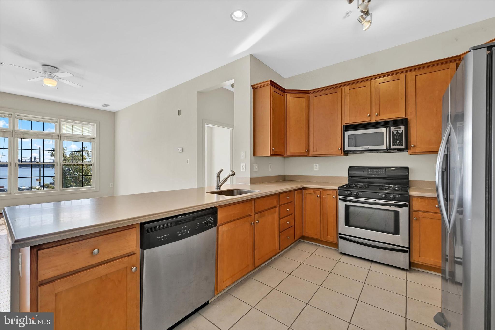 1500 THAMES ST #203