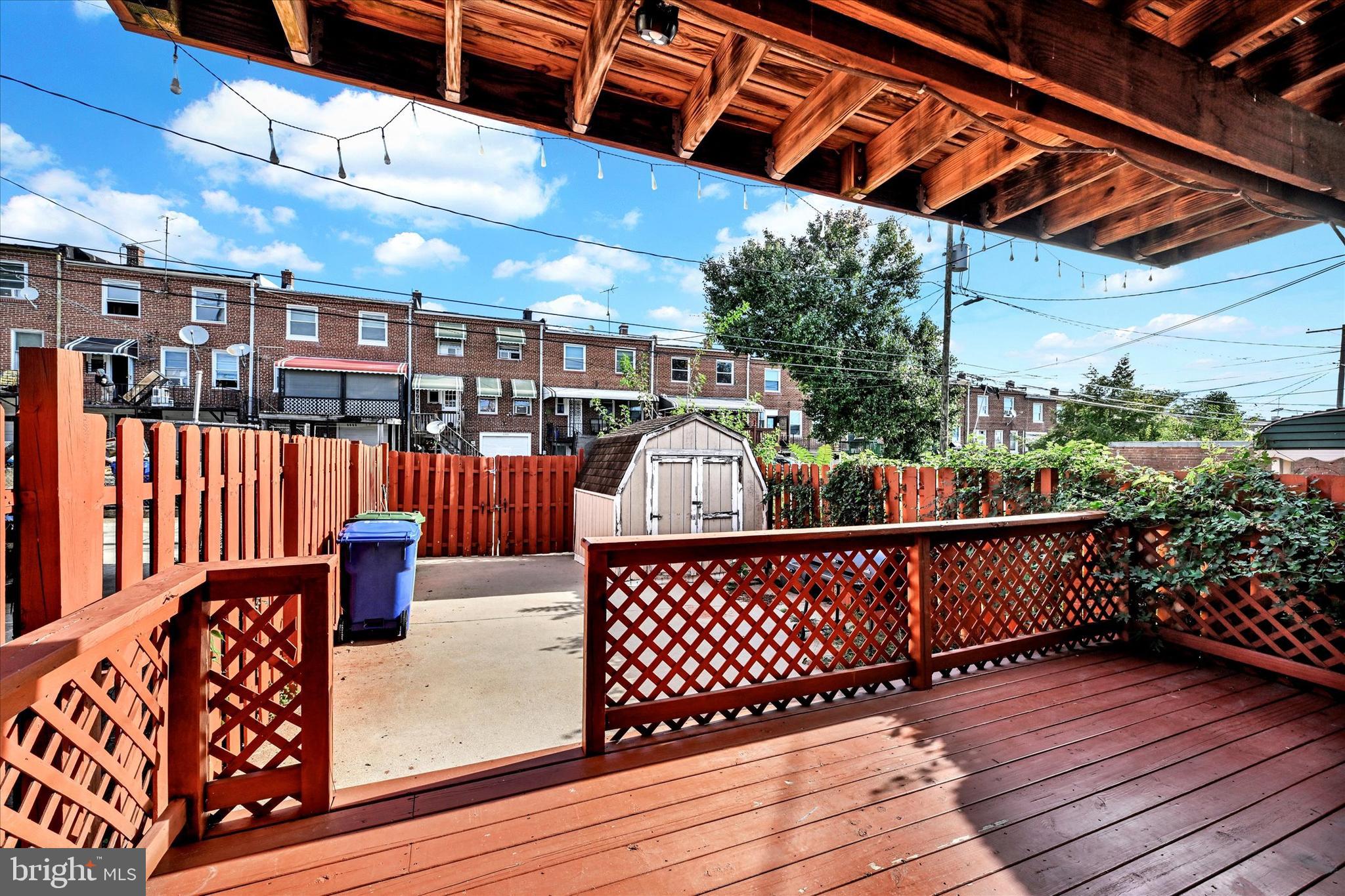 4348 Shamrock Ave
