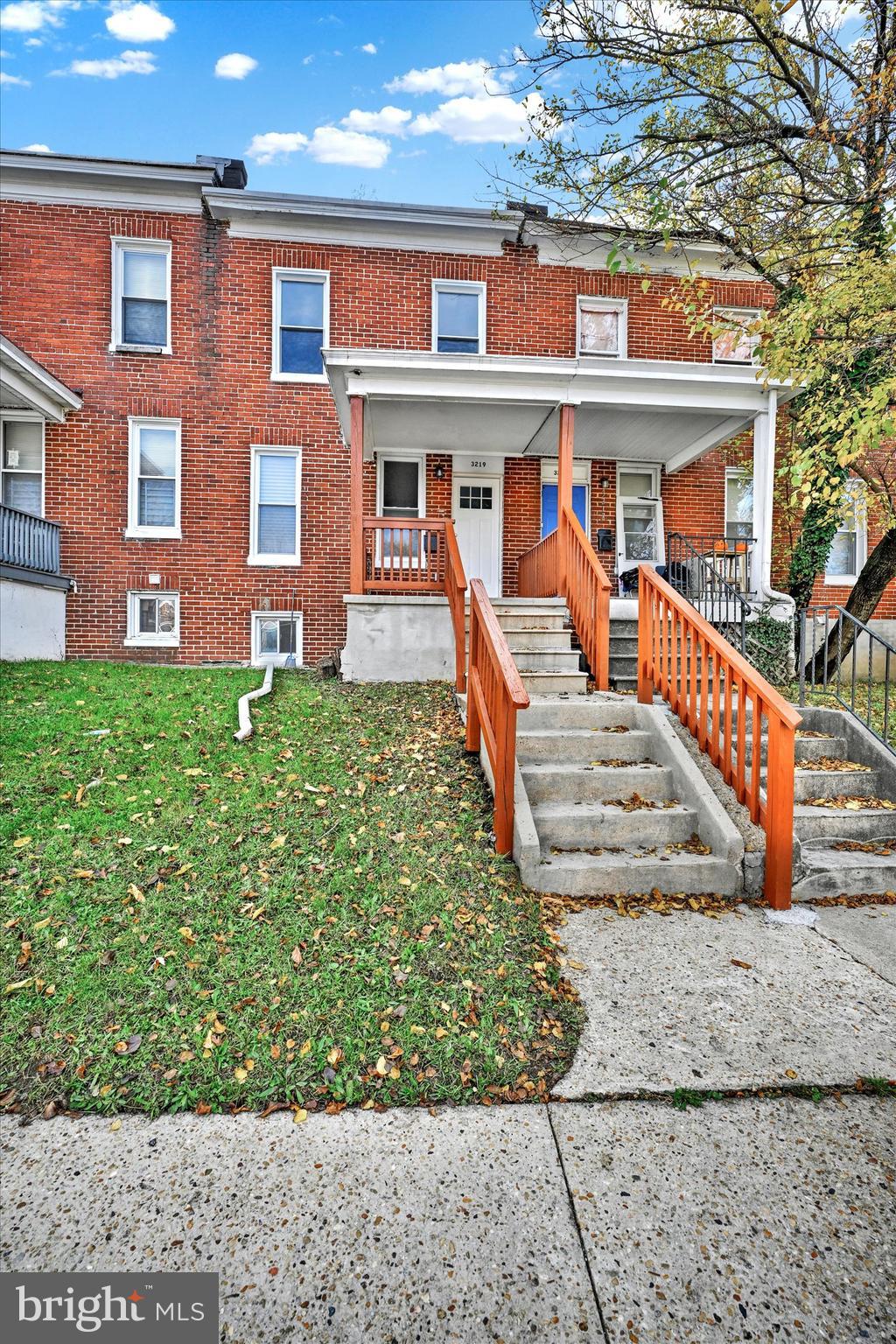 3219 Elmley Ave