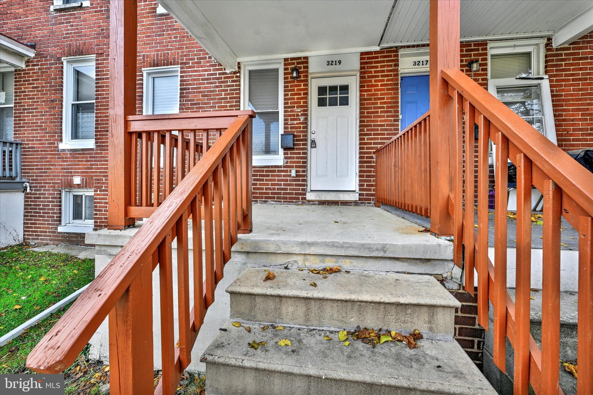 3219 Elmley Ave