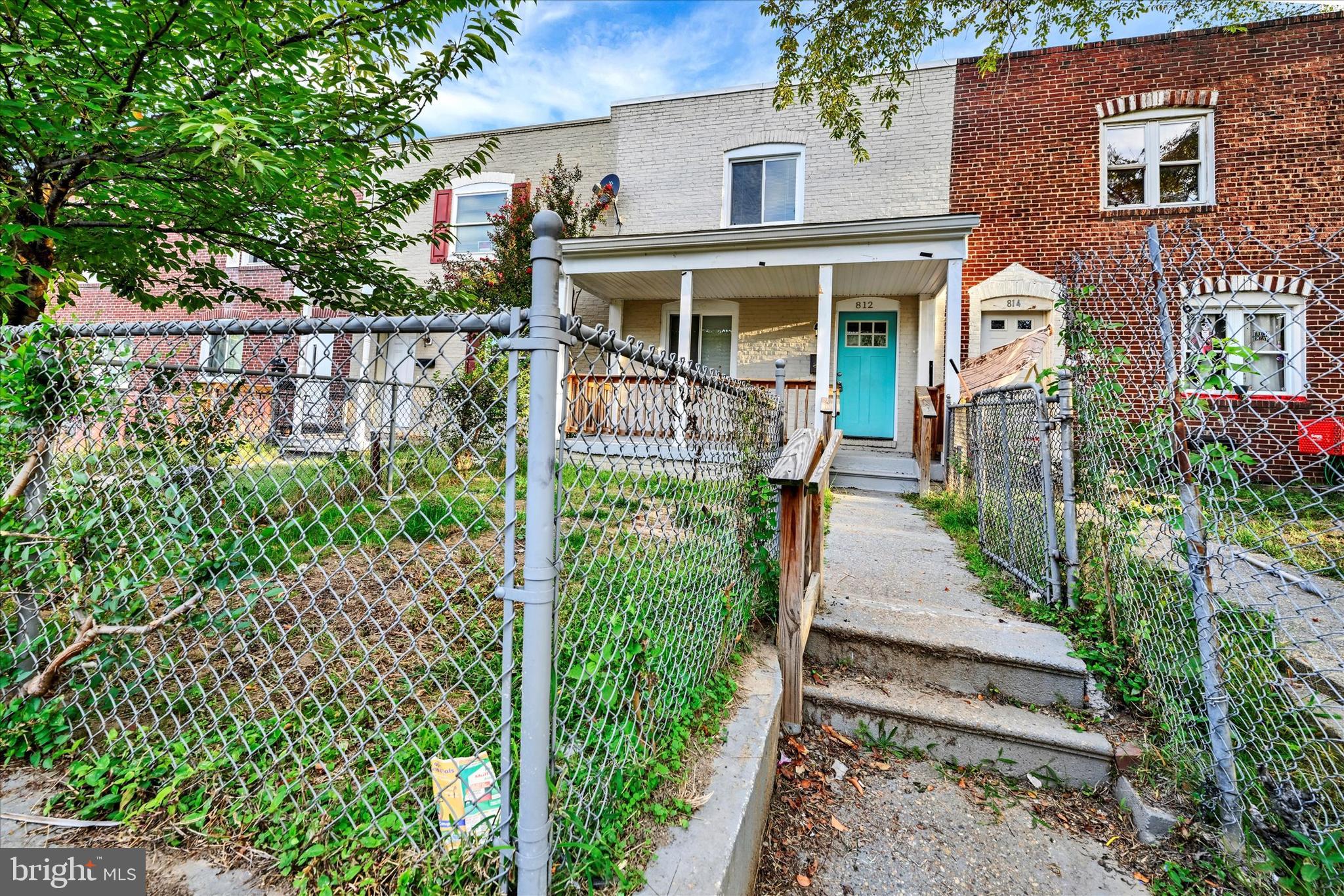 812 Jack St