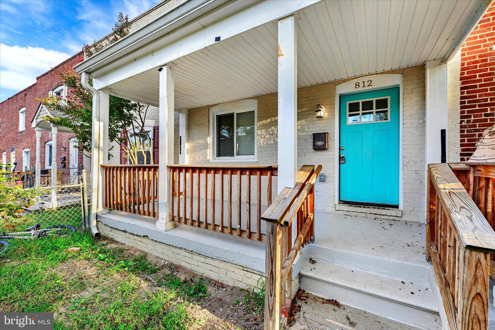 812 Jack St