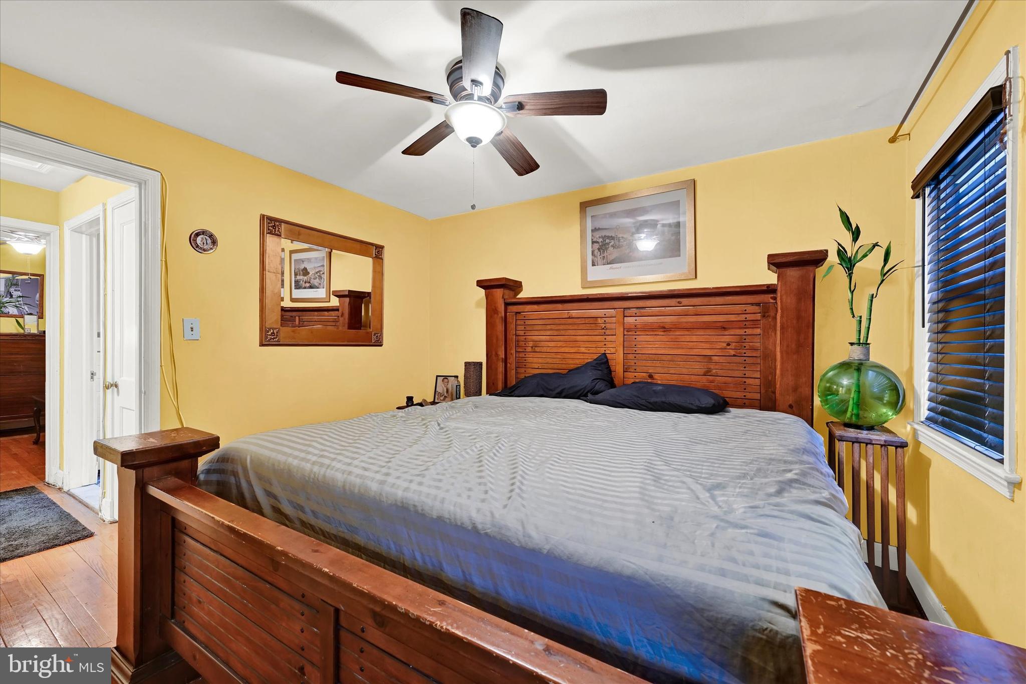 2934 Edgecombe Cir N