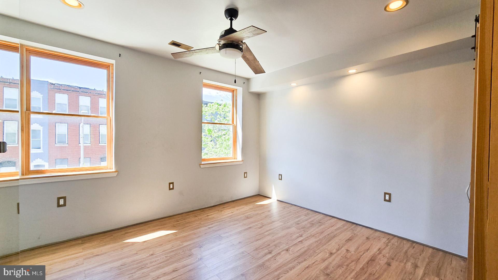 113 S Calhoun St