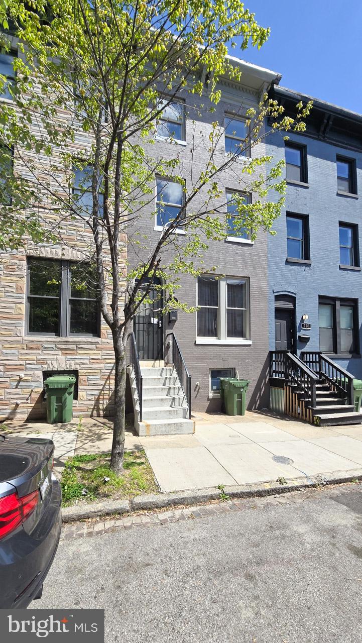 113 S Calhoun St