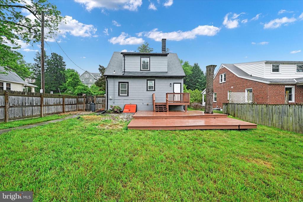 4101 Fleetwood Ave