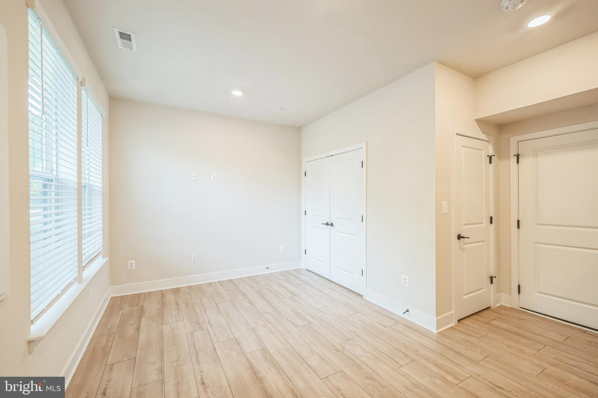 4338 Roland Heights Ave