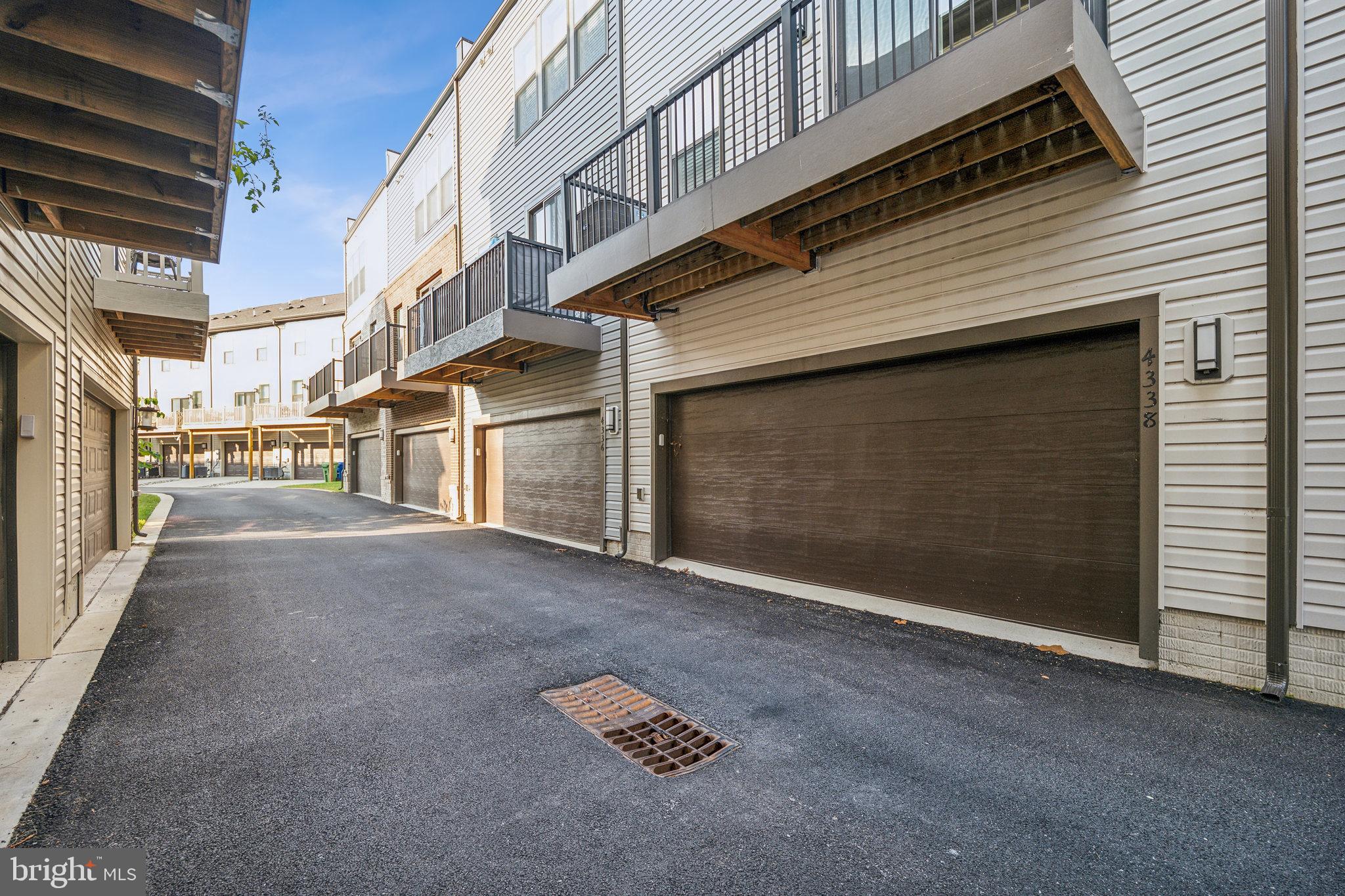 4338 Roland Heights Ave