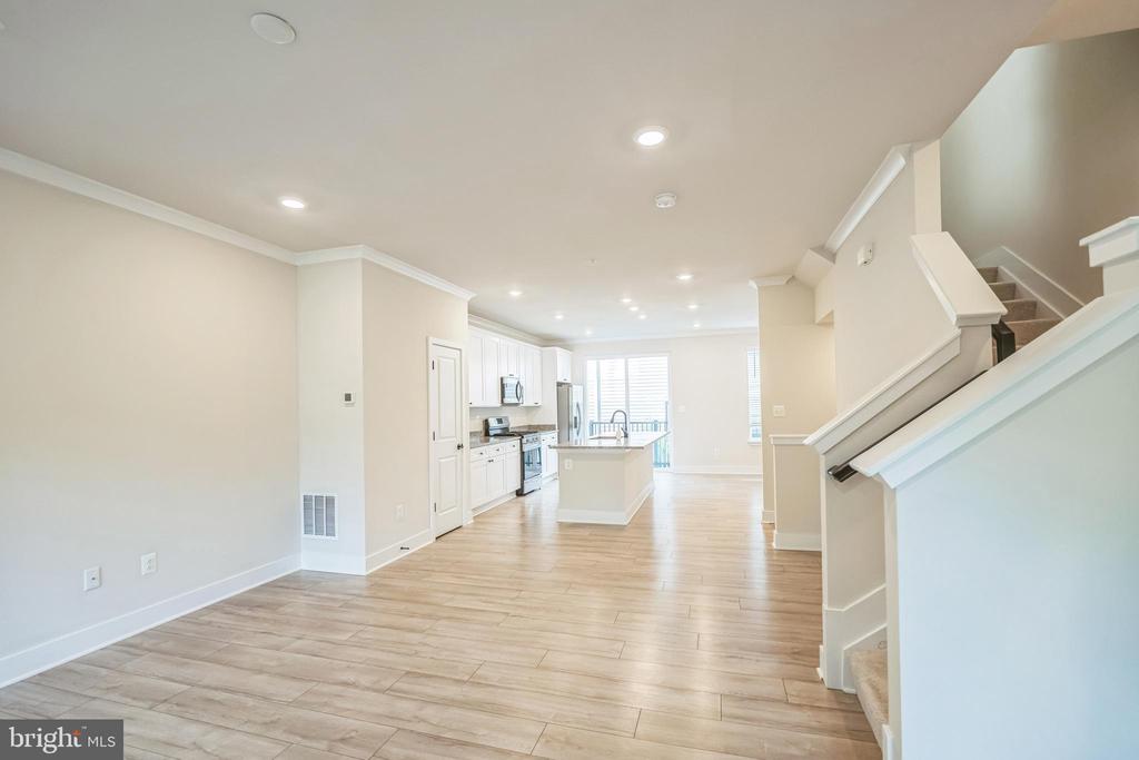 4338 Roland Heights Ave
