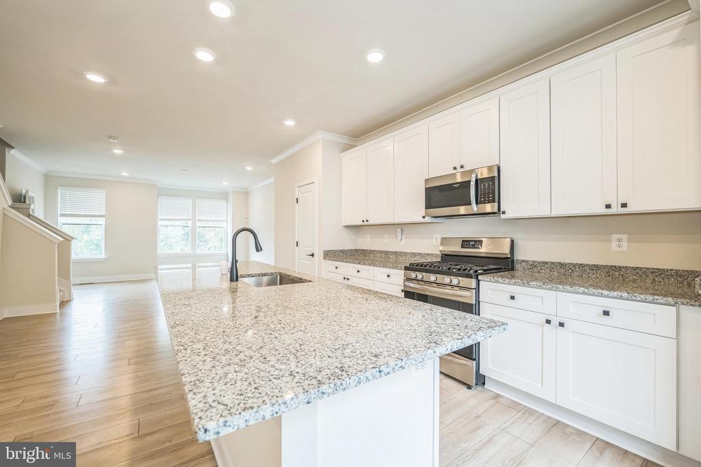 4338 Roland Heights Ave