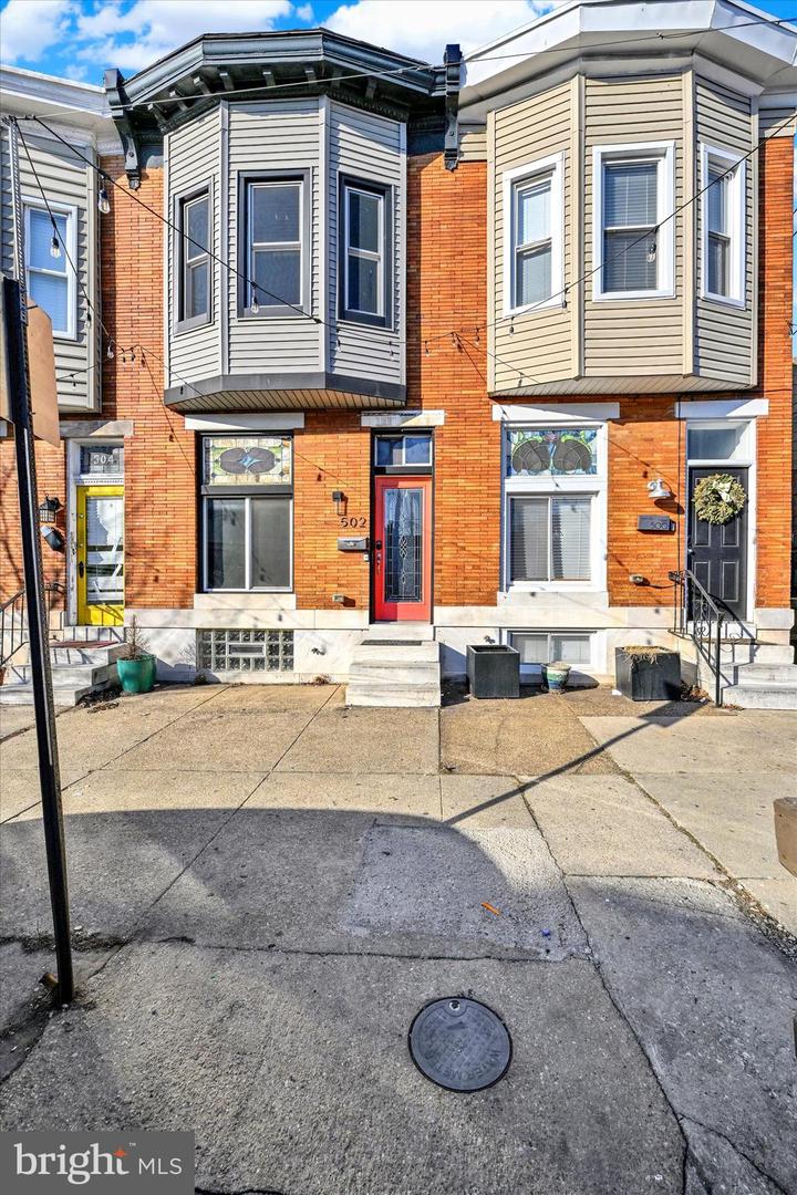 502 S Newkirk St
