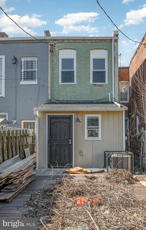 343 Yale Ave