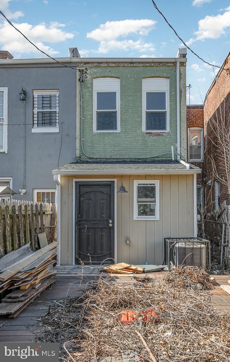 343 Yale Ave