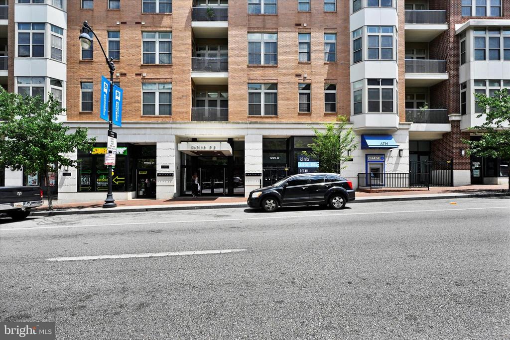 1209 N CHARLES ST #110