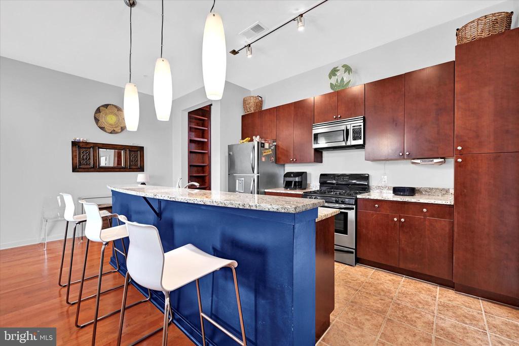 1209 N CHARLES ST #110