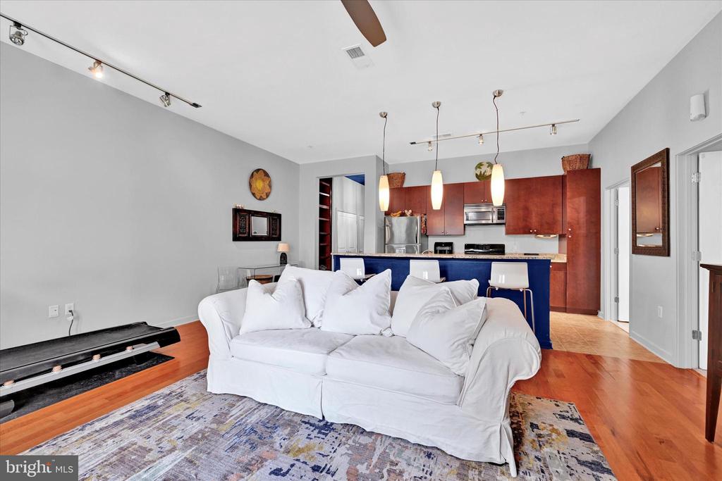 1209 N CHARLES ST #110