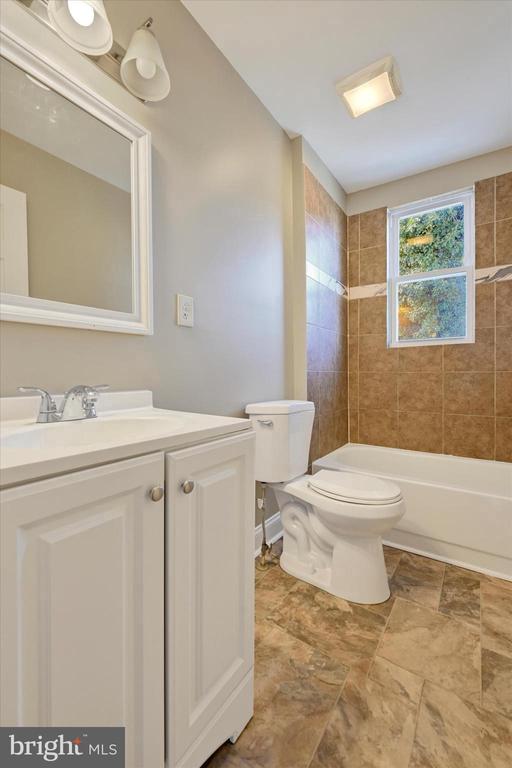 1509 Montpelier St