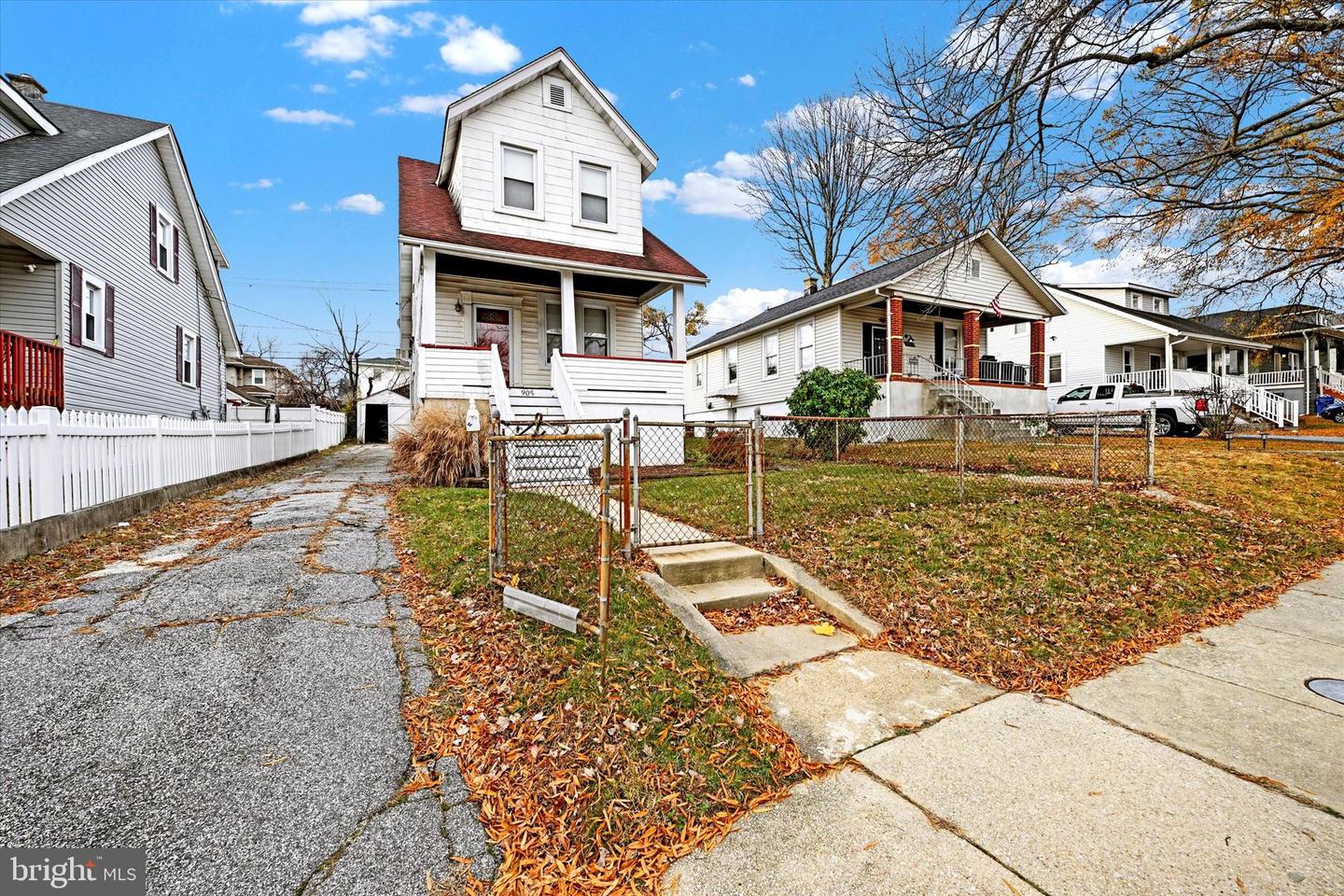 2905 Westfield Ave