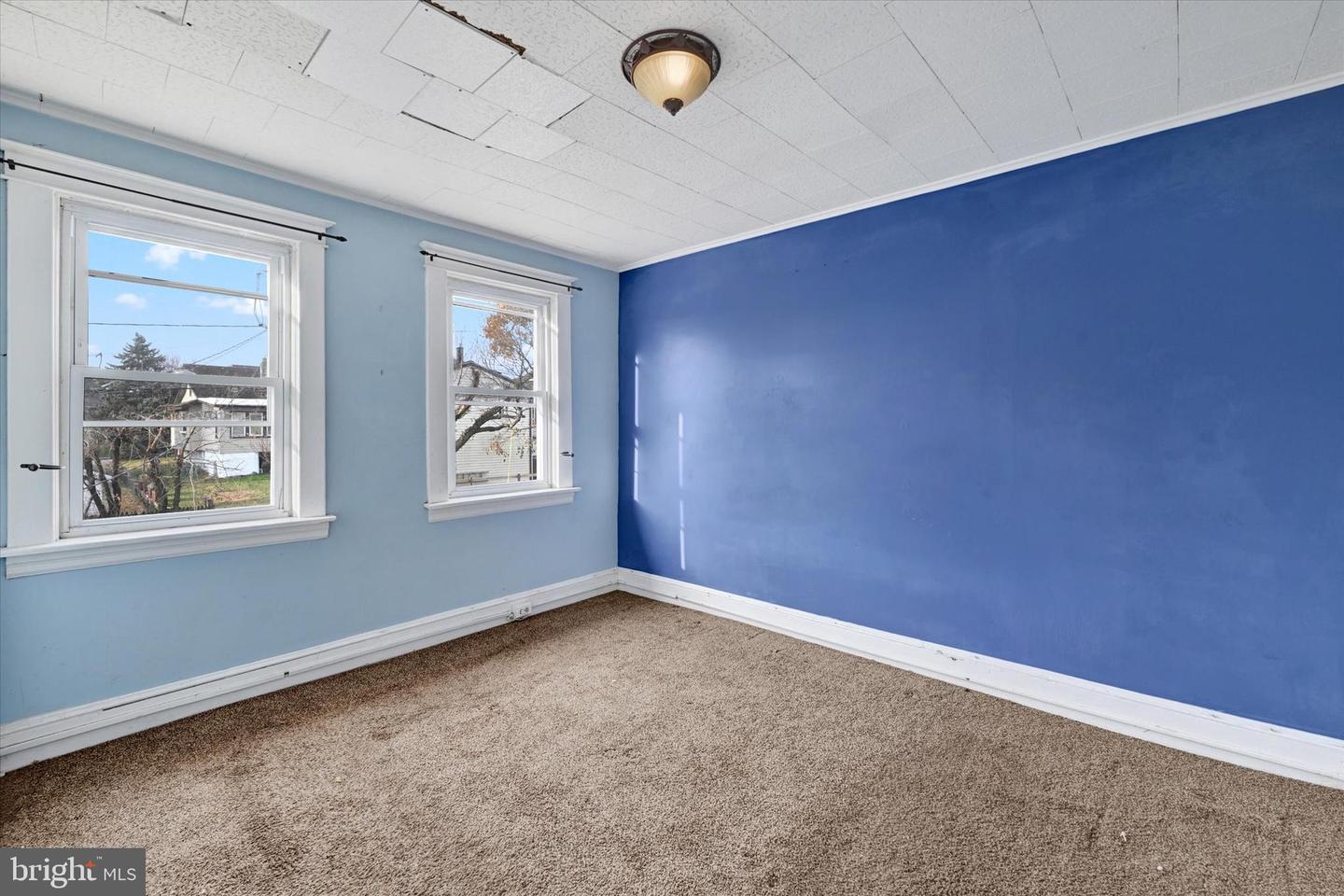 2905 Westfield Ave
