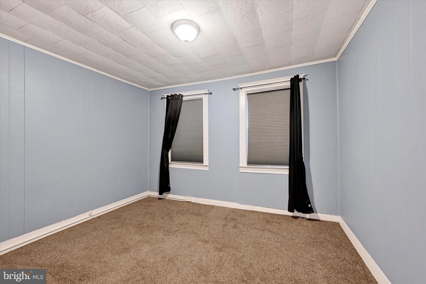 2905 Westfield Ave